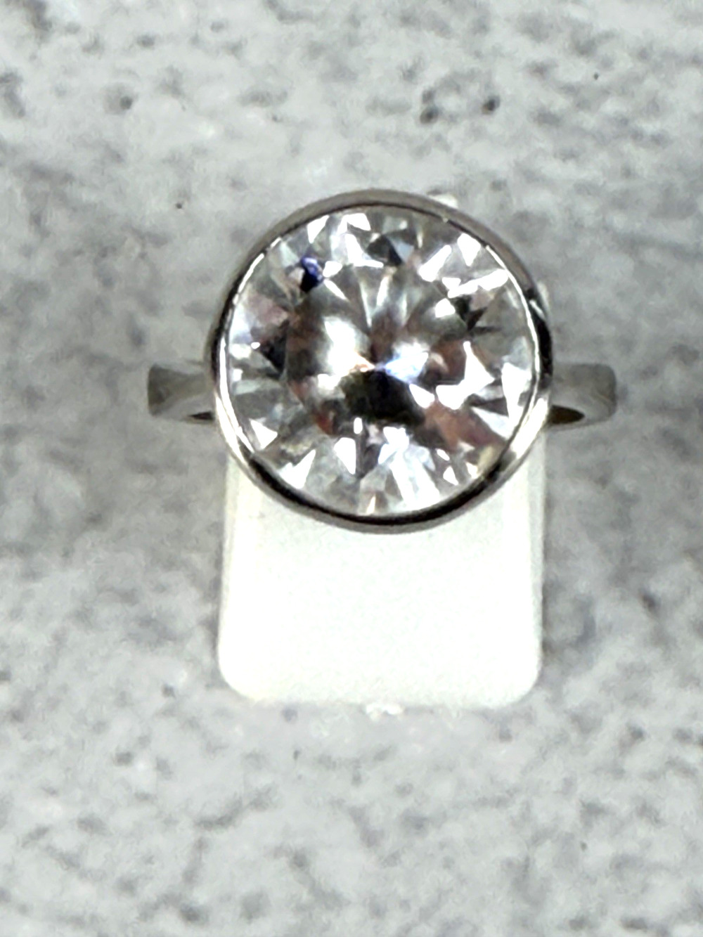 Sterling Silver Large Clear Stone Cocktail Ring Size 9